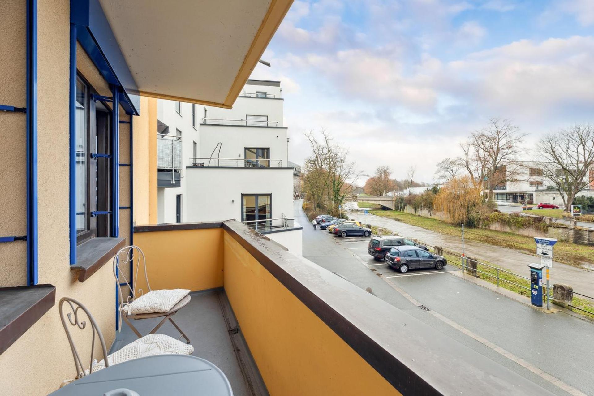 Sali Homes - Charming Studio Apartment In Heart Of Bayreuth With Balcony Екстериор снимка