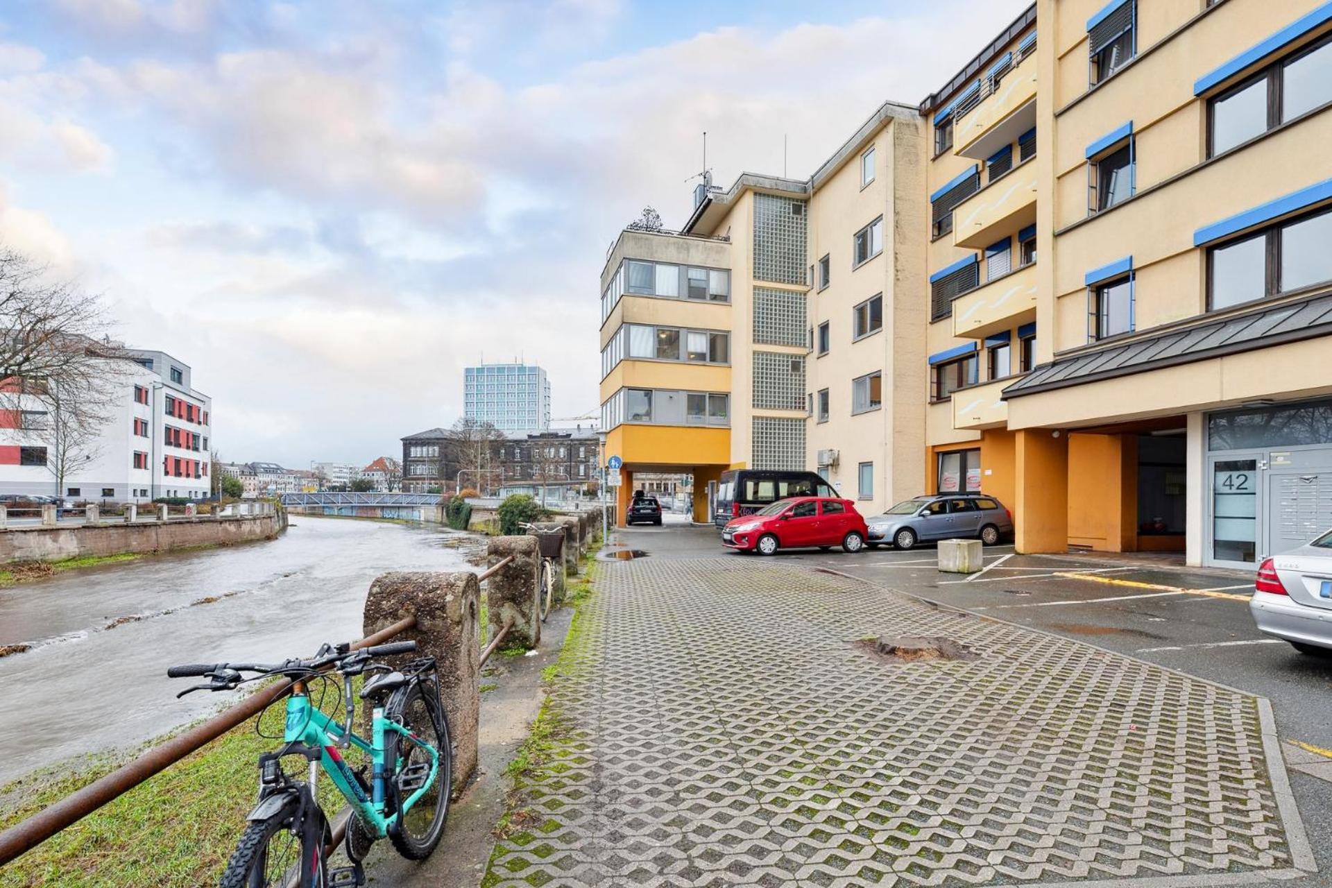 Sali Homes - Charming Studio Apartment In Heart Of Bayreuth With Balcony Екстериор снимка